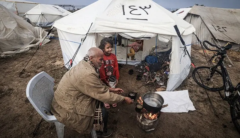 نقص الماء والغذاء بغزة